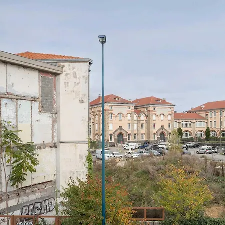 La Grande Maison - Centre Apartment *